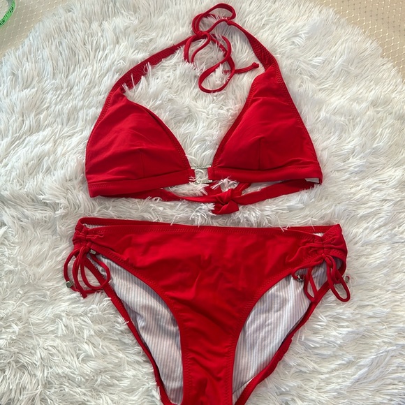 Tommy Hilfiger red string bikini - Picture 1 of 6